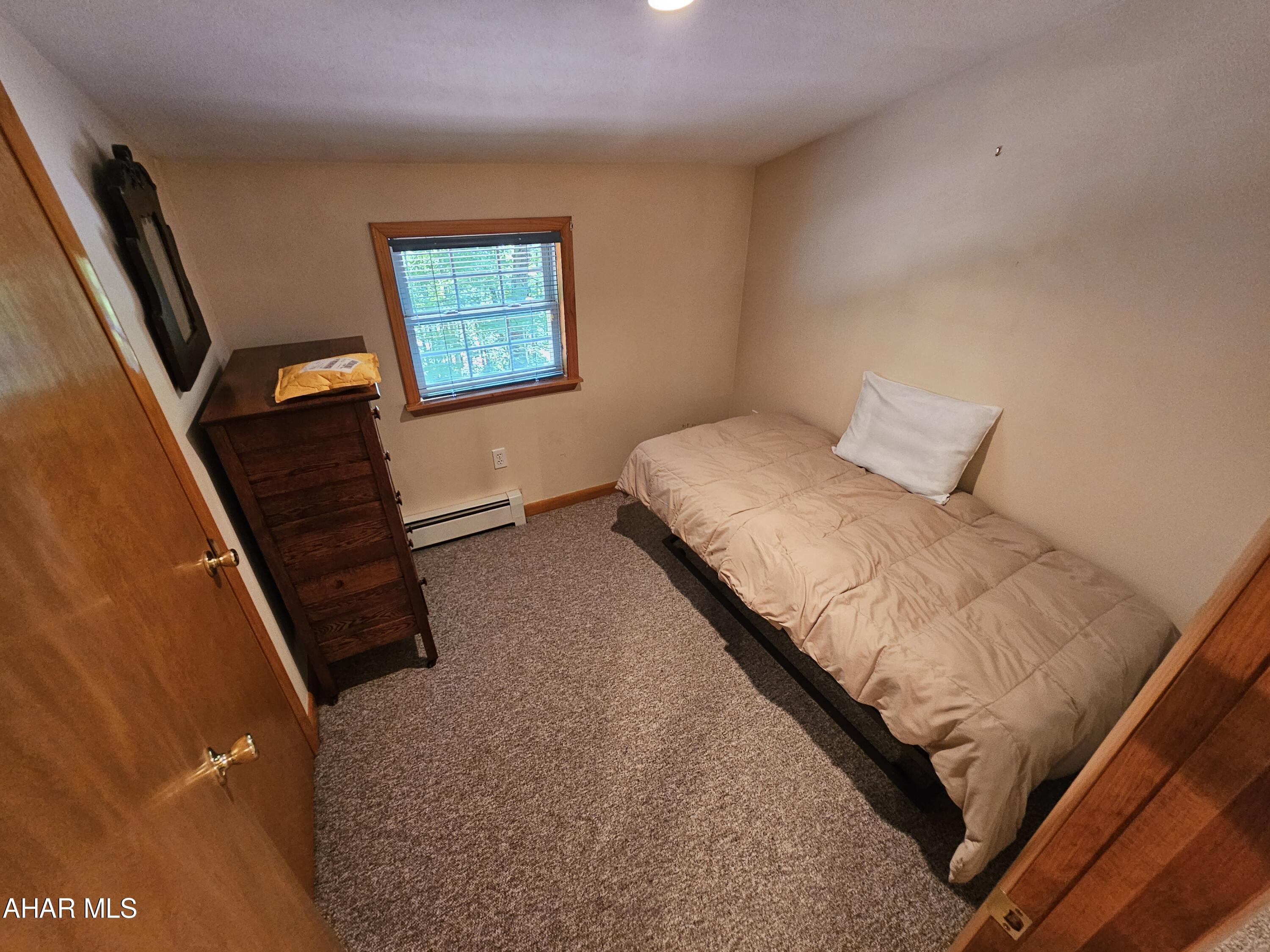 Glendale Yearound - Residential