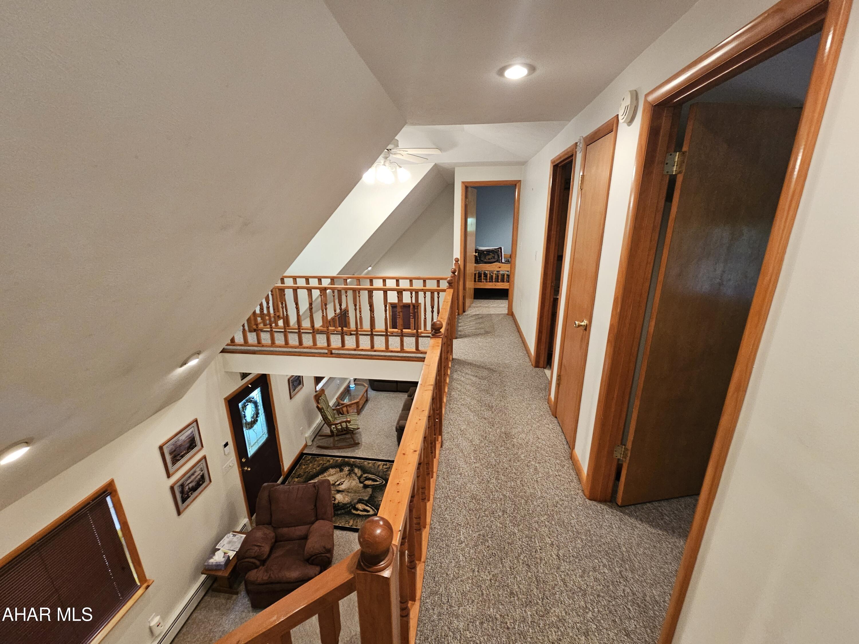 Glendale Yearound - Residential