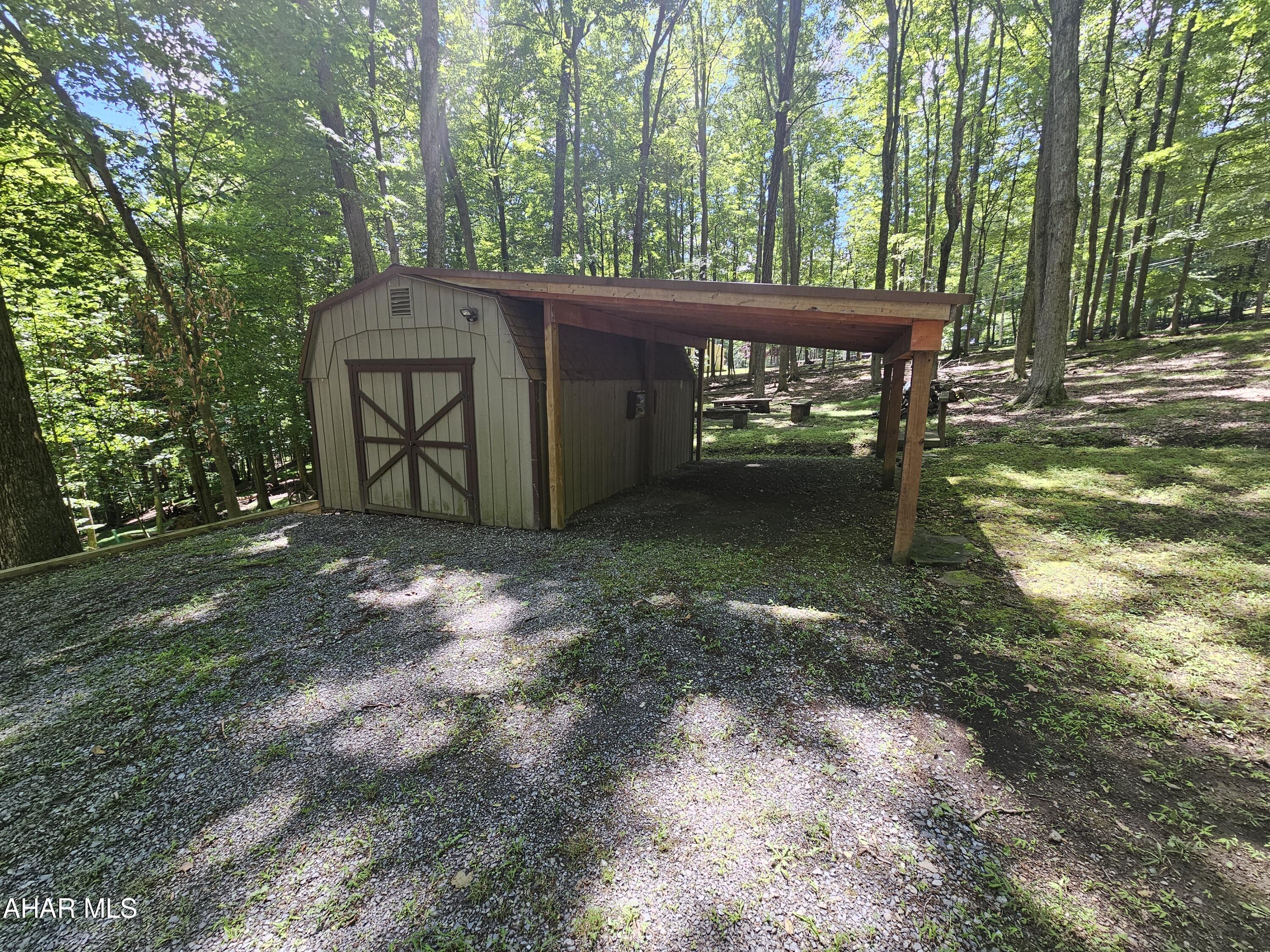 Glendale Yearound - Residential