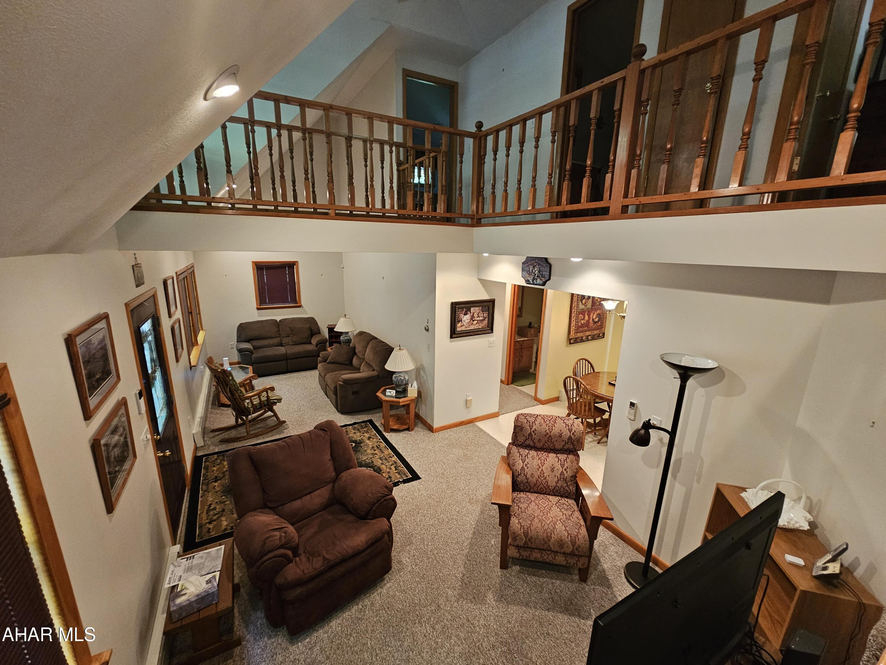 Glendale Yearound - Residential