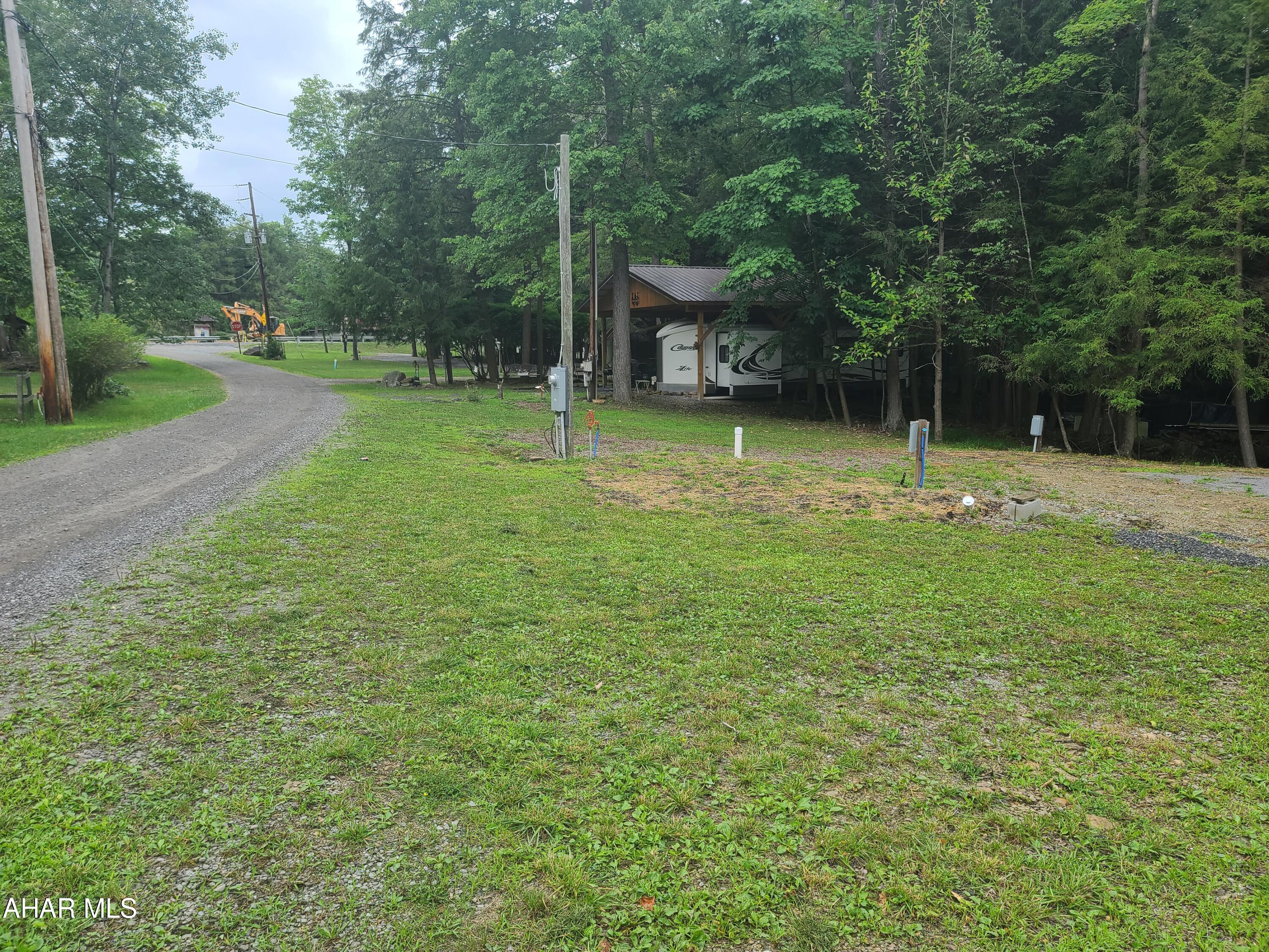 Glendale Yearound - Land