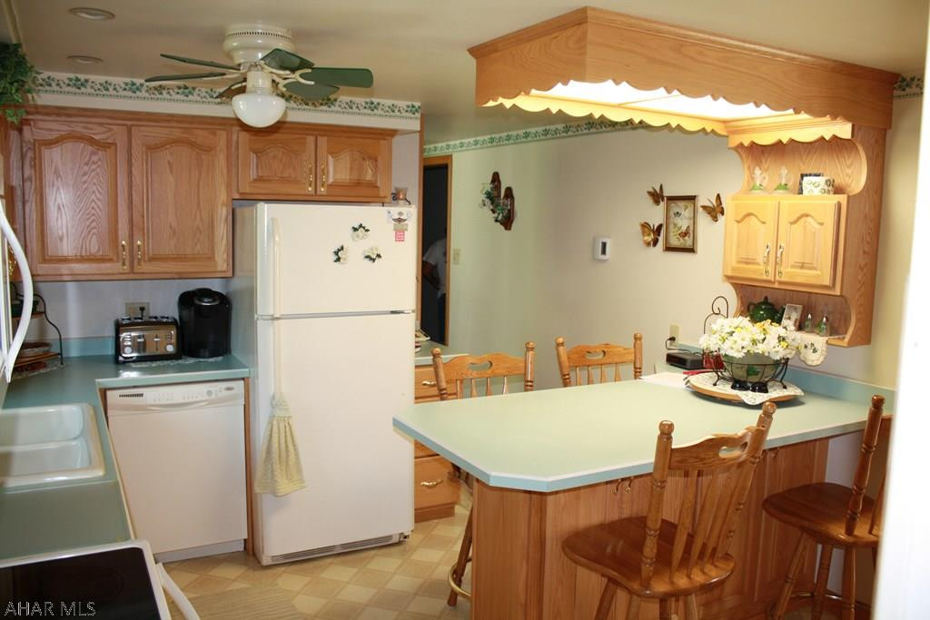 Foot of Ten - Residential