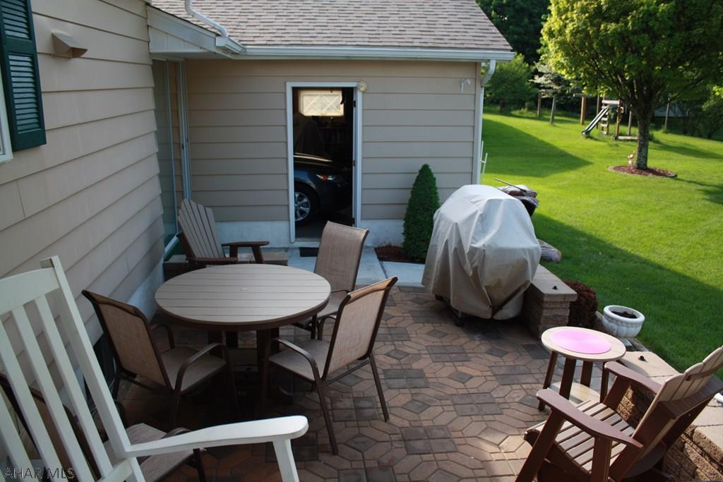 Foot of Ten - Residential