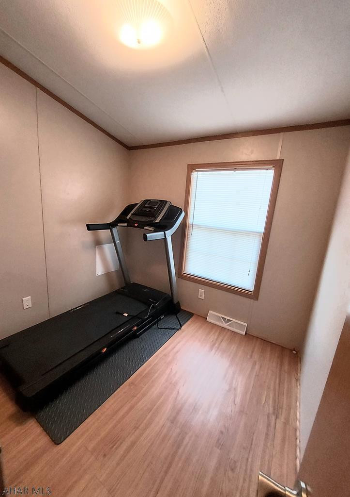 Laurel Woods - Residential