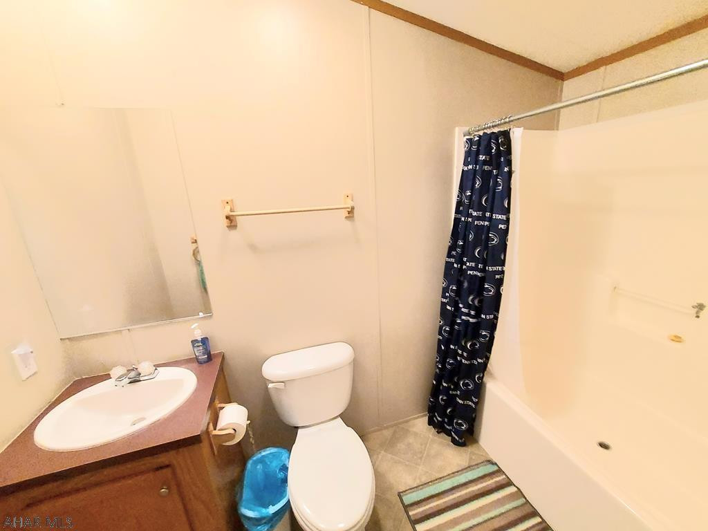 Laurel Woods - Residential