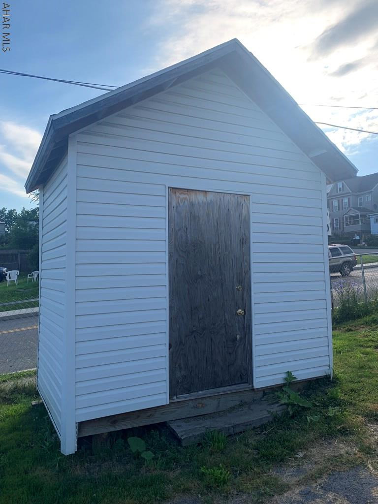 Unknown - Residential