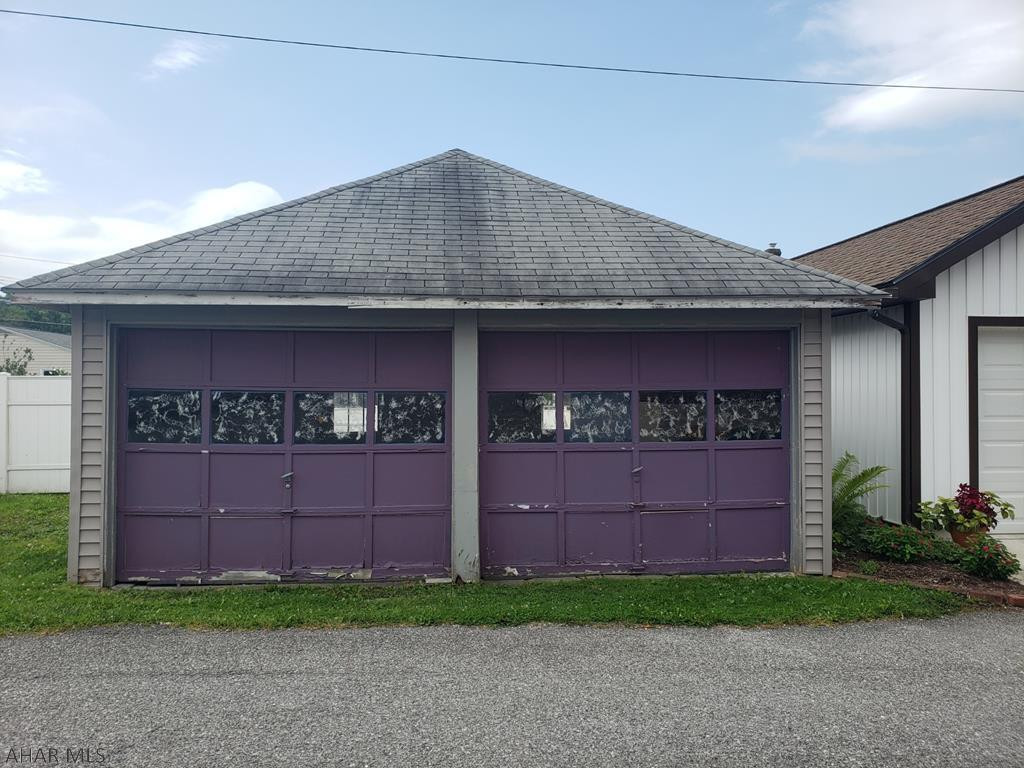 Unknown - Residential