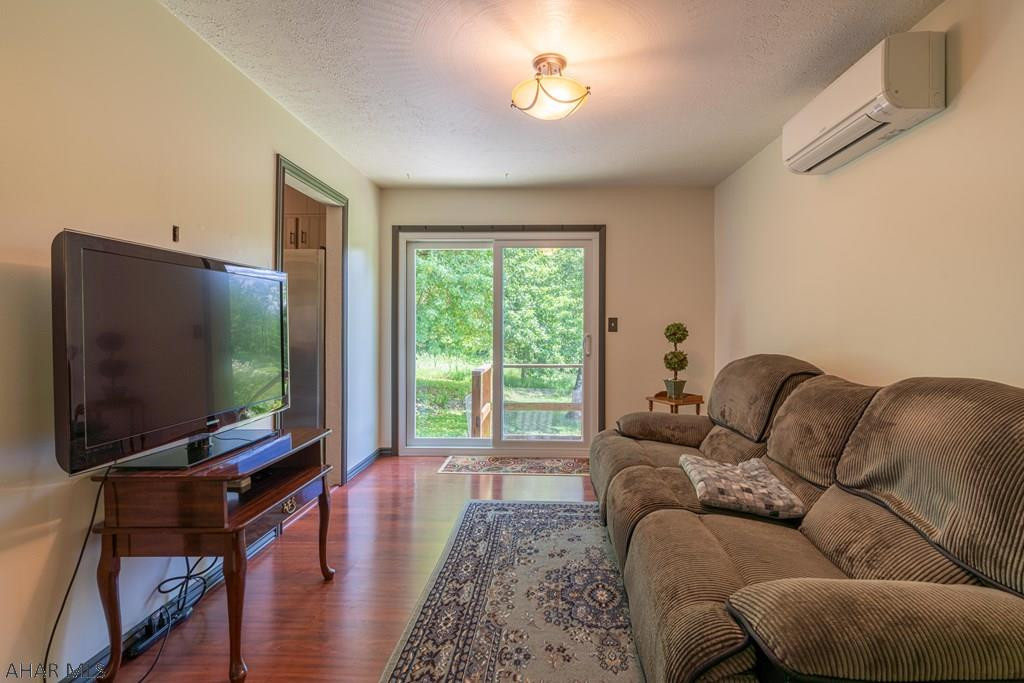 Juniata Gap - Residential