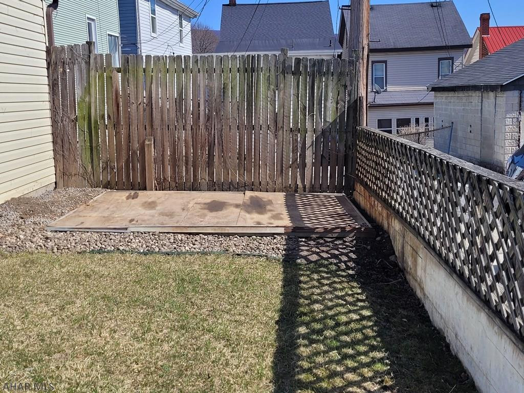 Unknown - Residential