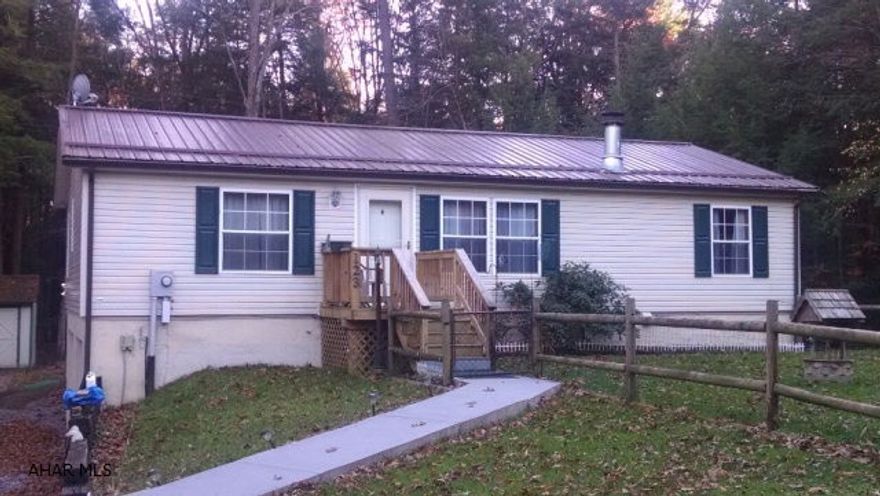 Lovely, well maintained 3 bedroom, 2 bathrooms, 1 story home in beautiful Glendale Yearound, living room with vaulted ceiling, fireplace, master bedroom suite with shower and garden tub, large enclosed rear deck. Full basement with large finished family room, 2 car integral garage. Great Price!