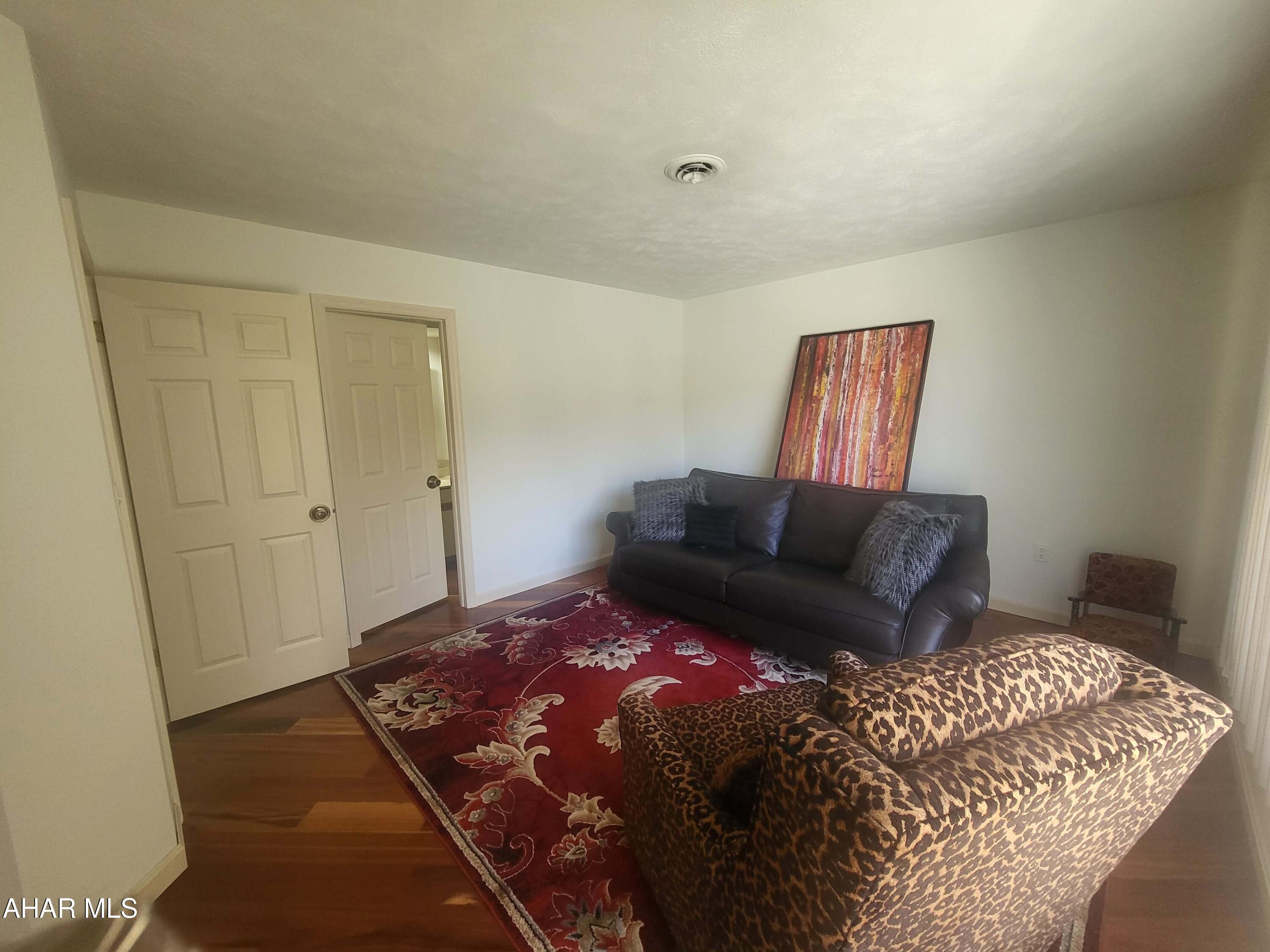 Woodland Terrace - Residential