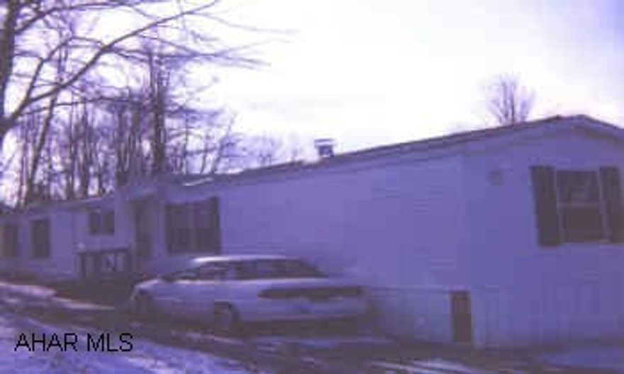 1995 14X76 SKYLINE MOBILE HOME. $195 LOT RENT INCLUDES TRASH. PERFECT CONDITION, 2 BEDROOMS, 2 BATHS. MT. PURE WATER SYSTEM. 1995 14X76 SKYLINE MOBILE HOME. $195 LOT RENT INCLUDES TRASH. PERFECT CONDITION, 2 BEDROOMS, 2 BATHS. MT. PURE WATER SYSTEM.