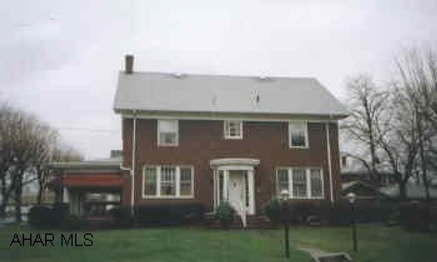 ALL BRICK 3 BEDROOM WITH FINISHED 3RD FLOOR THAT COULD HAVE 2 ADDITIONAL BEDROOMS.