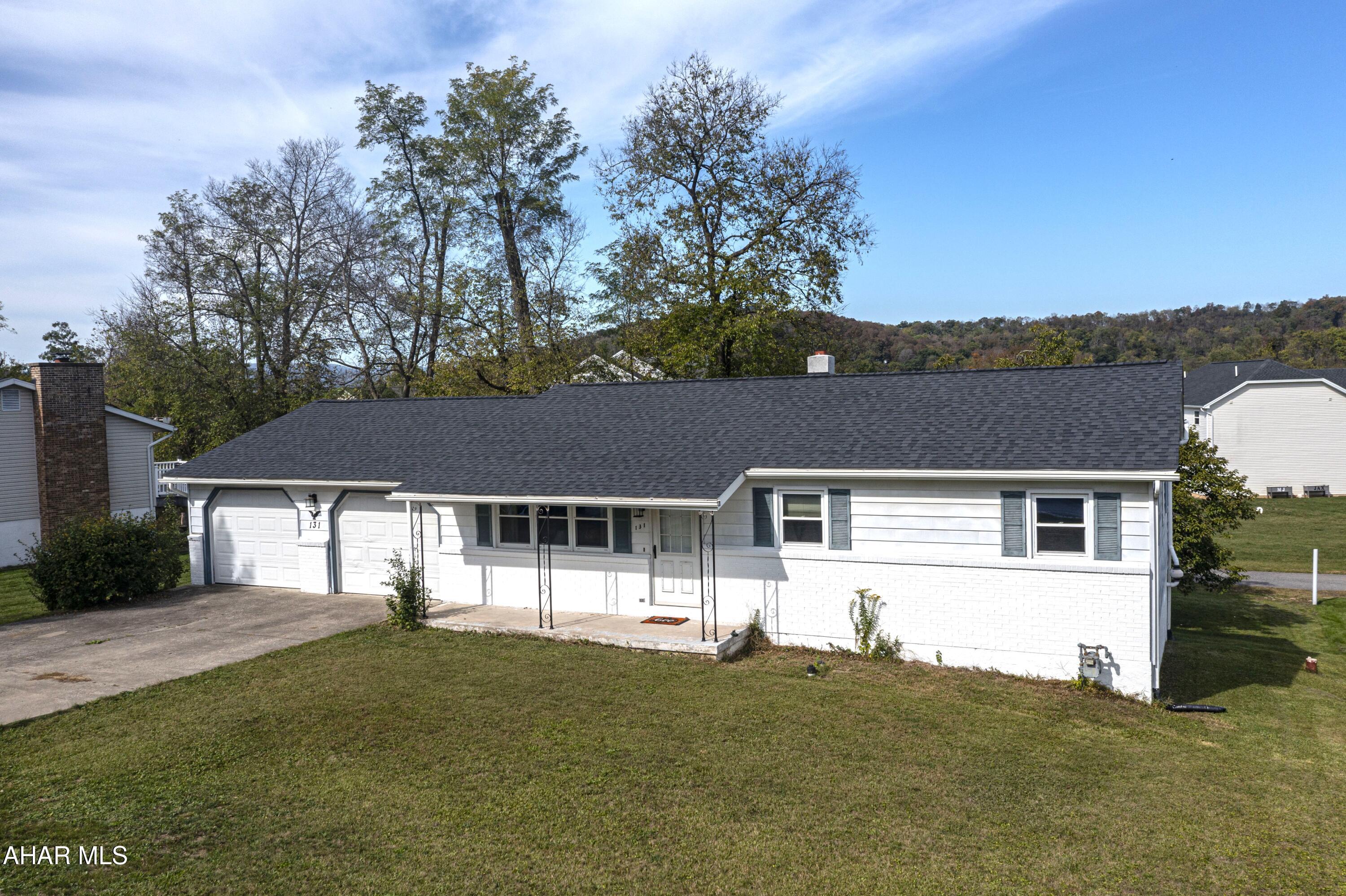 Rolling Hills - Residential