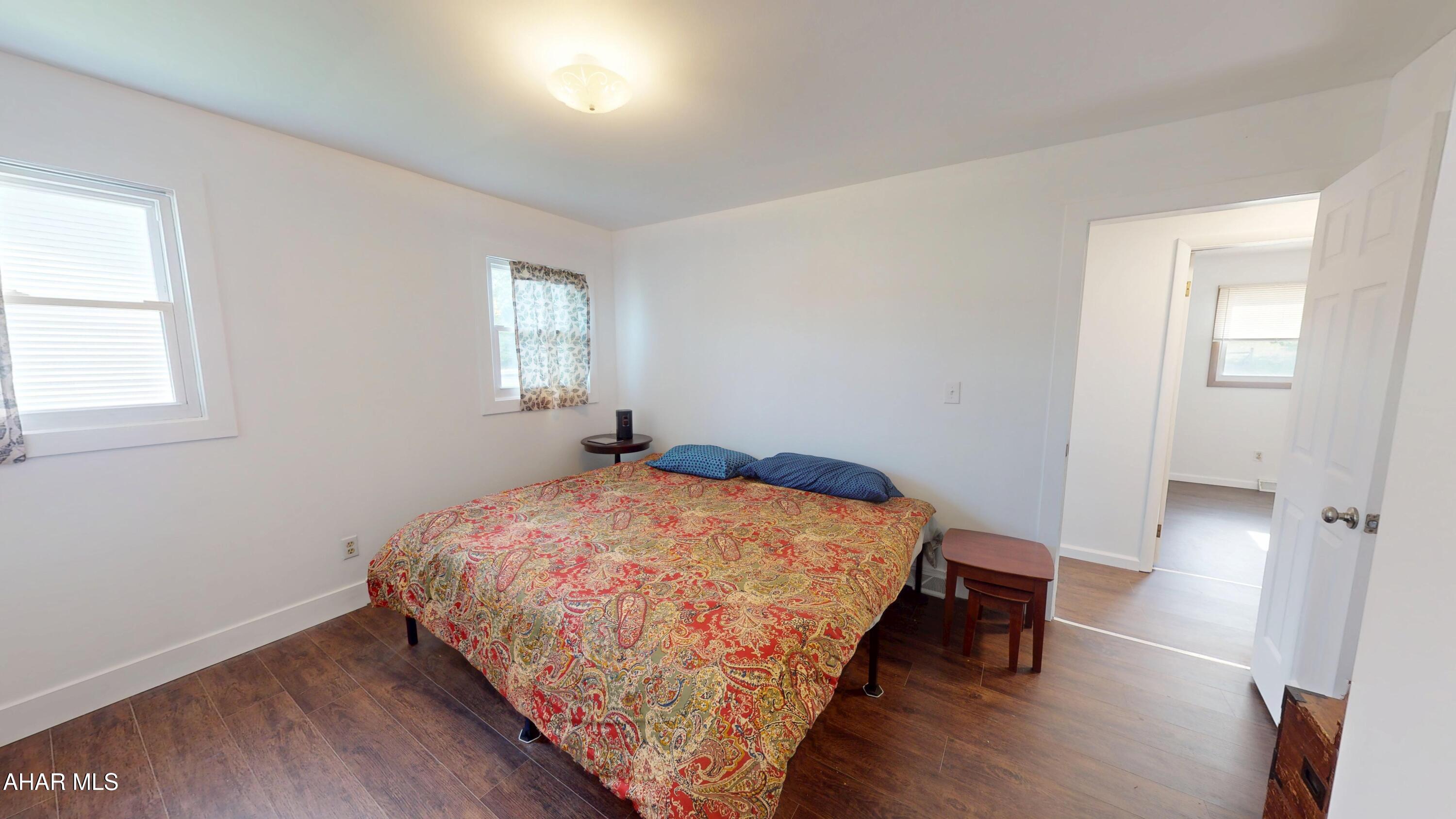 Rolling Hills - Residential