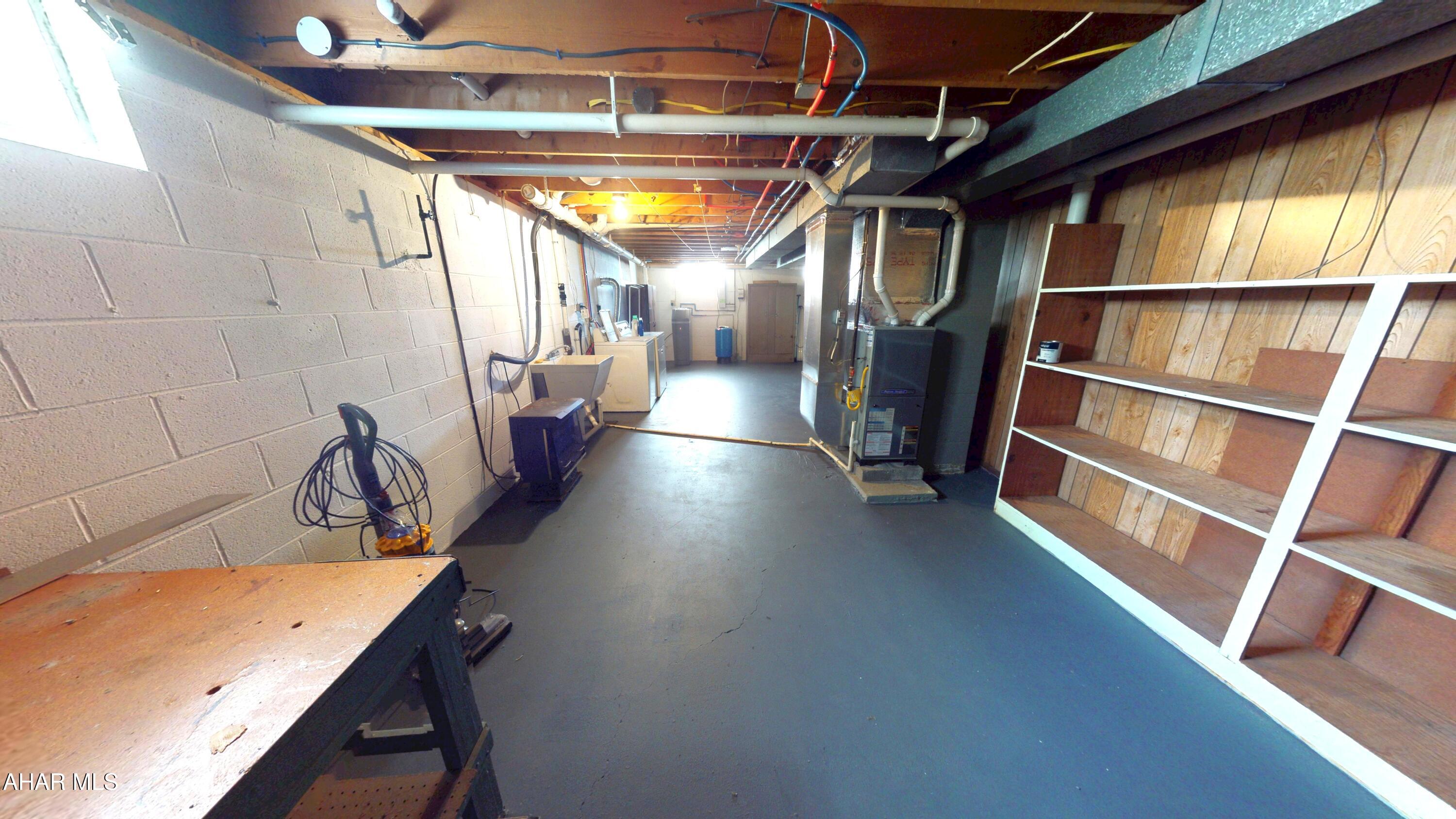 Rolling Hills - Residential