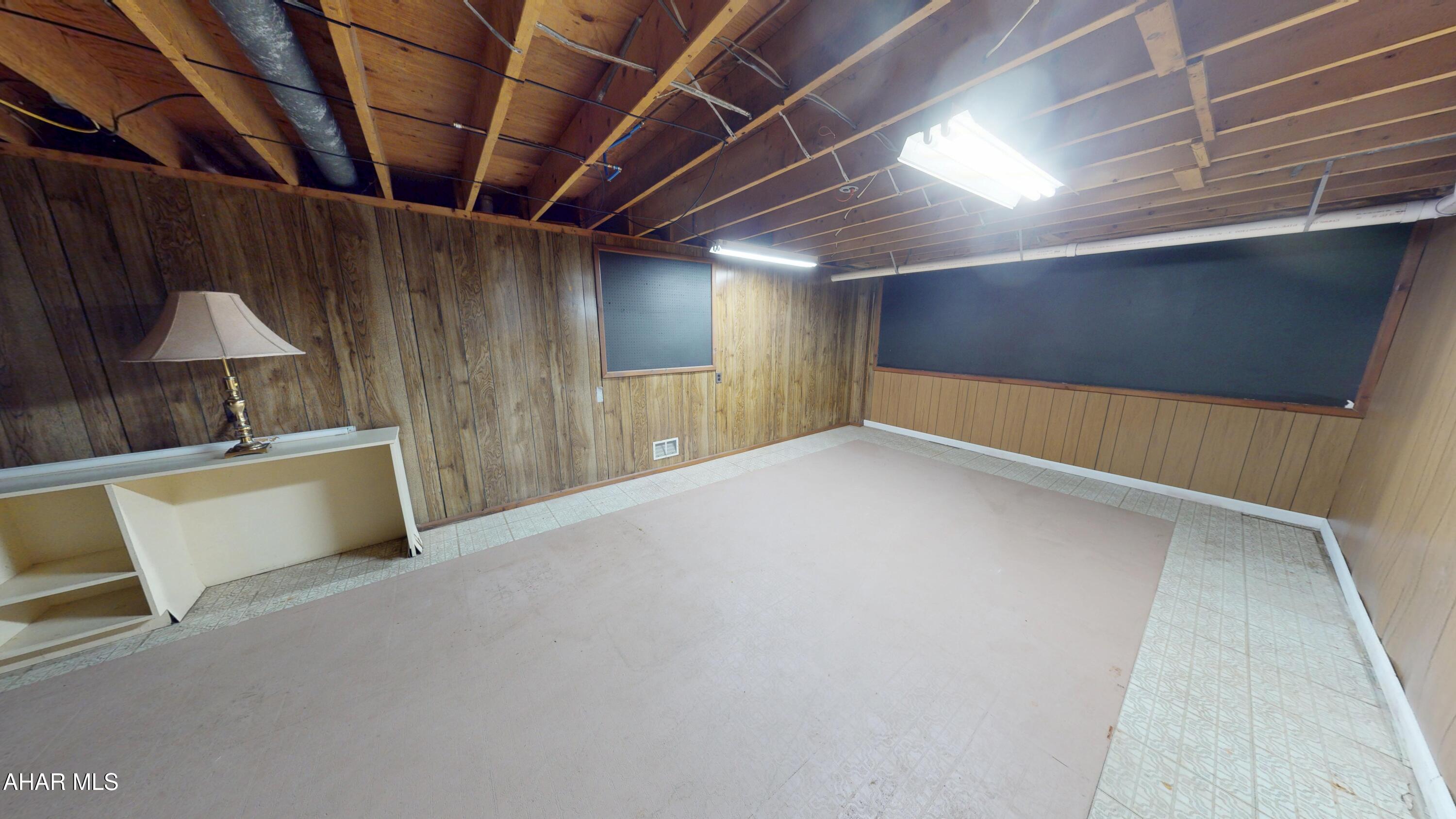 Rolling Hills - Residential