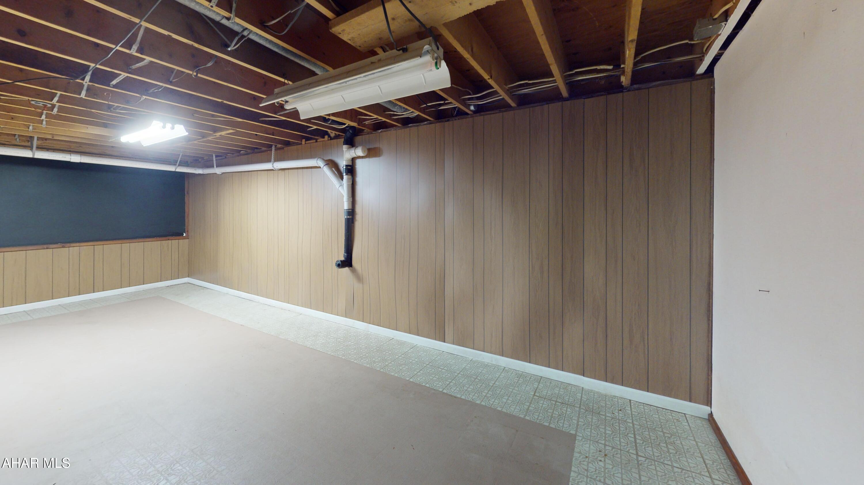 Rolling Hills - Residential