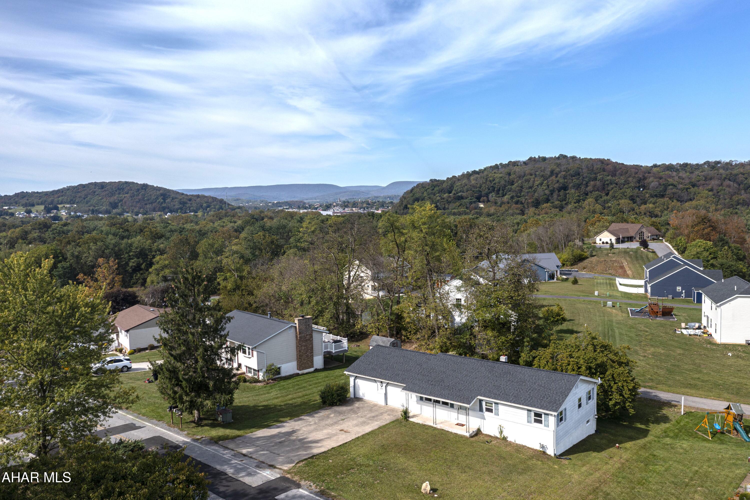 Rolling Hills - Residential