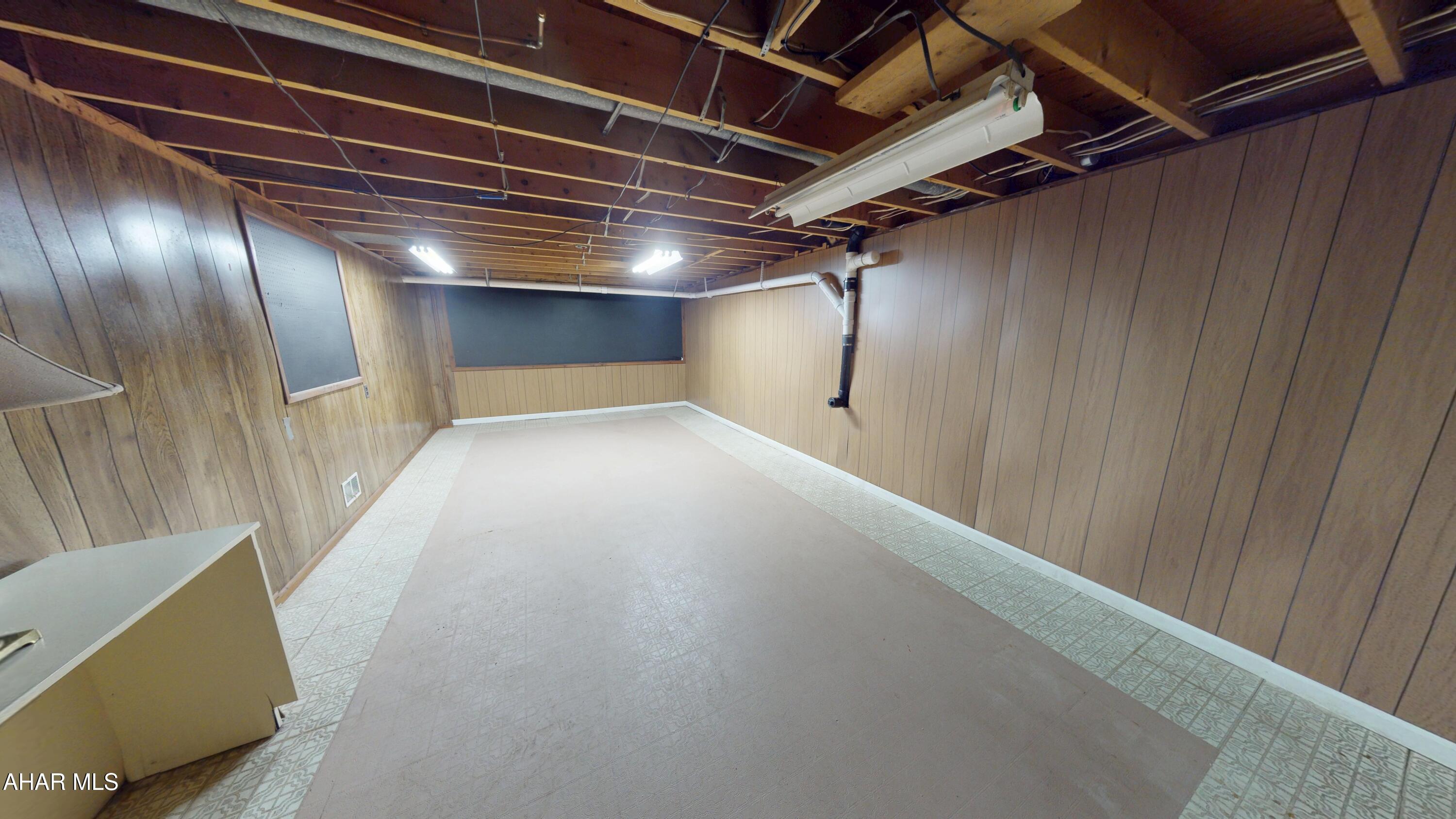 Rolling Hills - Residential