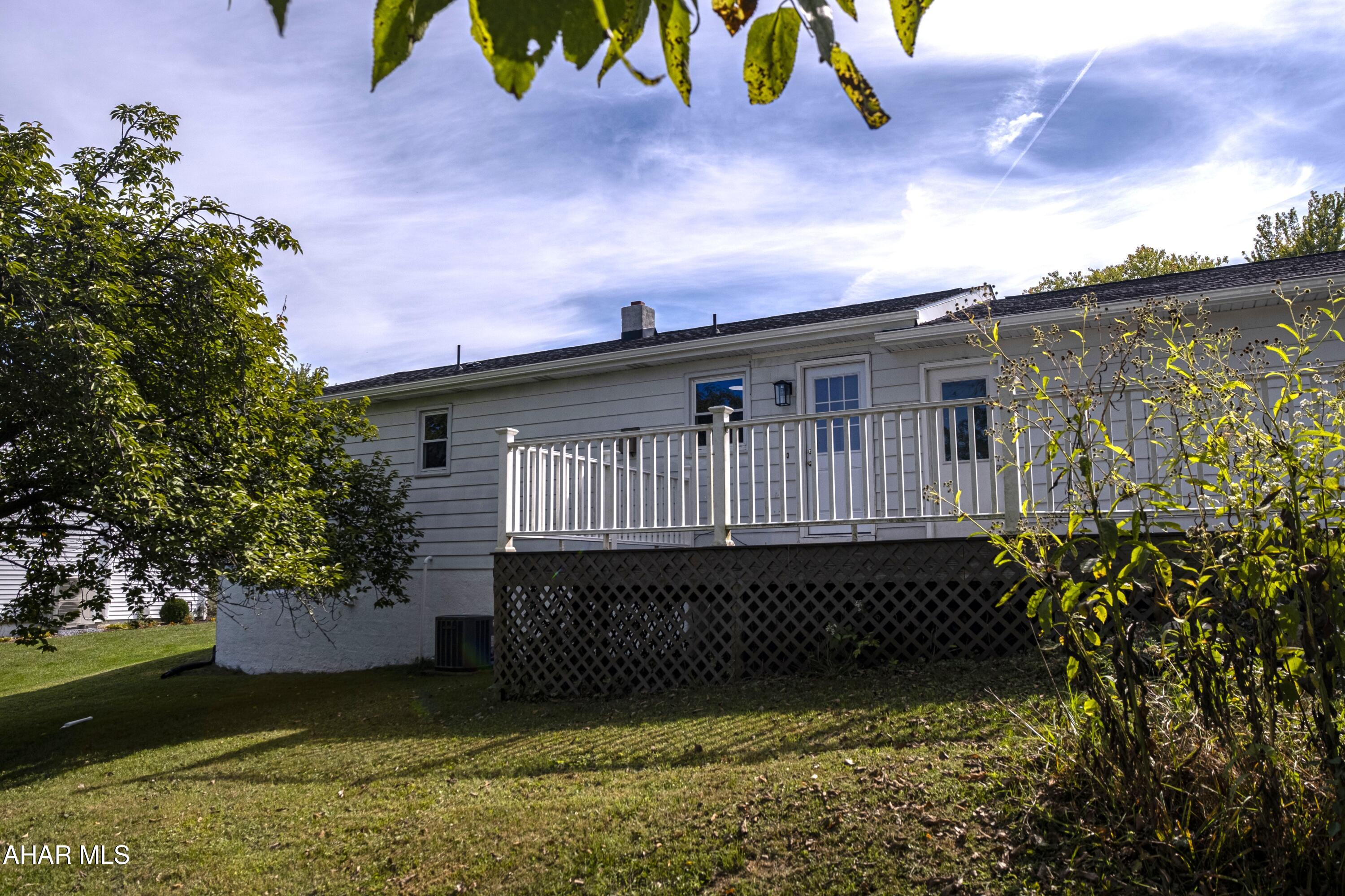 Rolling Hills - Residential