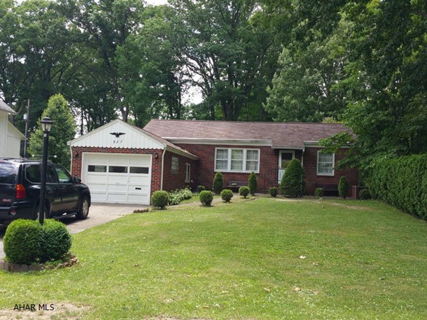 Well maintained, 2 bedroom brick rancher in good residential neighborhood. Central air conditioning. 1 car garage.