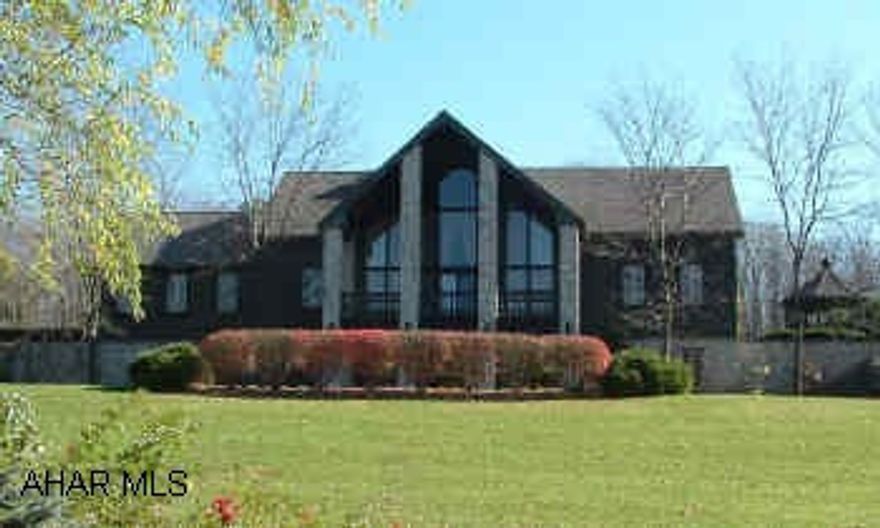 10+ ACRE ESTATE!  DRAMATIC 4200sq.ft. 4BR OFFERS DBL SIDED MARBLE/STONE FP,  FR W/ 2ND MARBLE/STONE FP & WET BAR.  GRANITE/TILE OPEN KT. PARK LIKE LANDSCAPE W/ BRICK/STONE PATIO, POND, INGRND POOL, HOT TUB, CABANA, OVERLOOKING THE VALLEY & GOLF COURSE! ONE OF A KIND CUSTOM BUILT COUNTRY ESTATE ON 10+ ACRES!  THIS DRAMATIC 4200sq.ft. 4BR FEATURES DOUBLE SIDED MARBLE AND STONE FIREPLACE, LARGE FAMILY ROOM WITH 2ND MARBLE AND STONE FIREPLACE AND WET BAR.  GRANITE AND TILE OPEN KT WITH ALL APPLIANCES.  CUSTOM BUILT 12  SEAT DINING ROOM SUITE IS INCLUDED IN SALE.  PARK LIKE LANDSCAPING WITH BRICK AND STONE PATIO, POND, INGROUND POOL, HOT TUB, CABANA, GAZEBO AND VIEWS OVERLOOKING THE VALLEY AND GOLF COURSE.