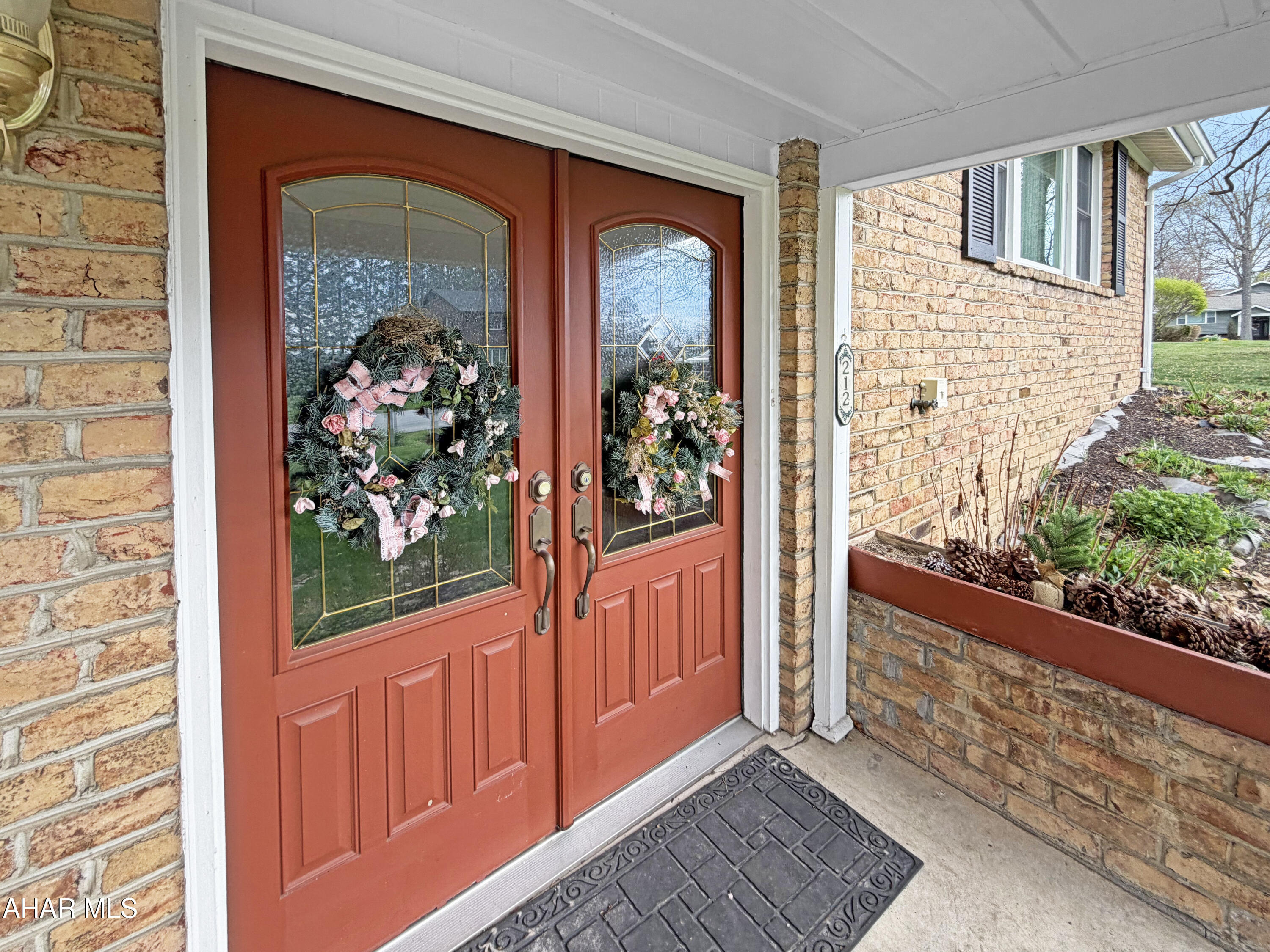 Crestwood - Residential