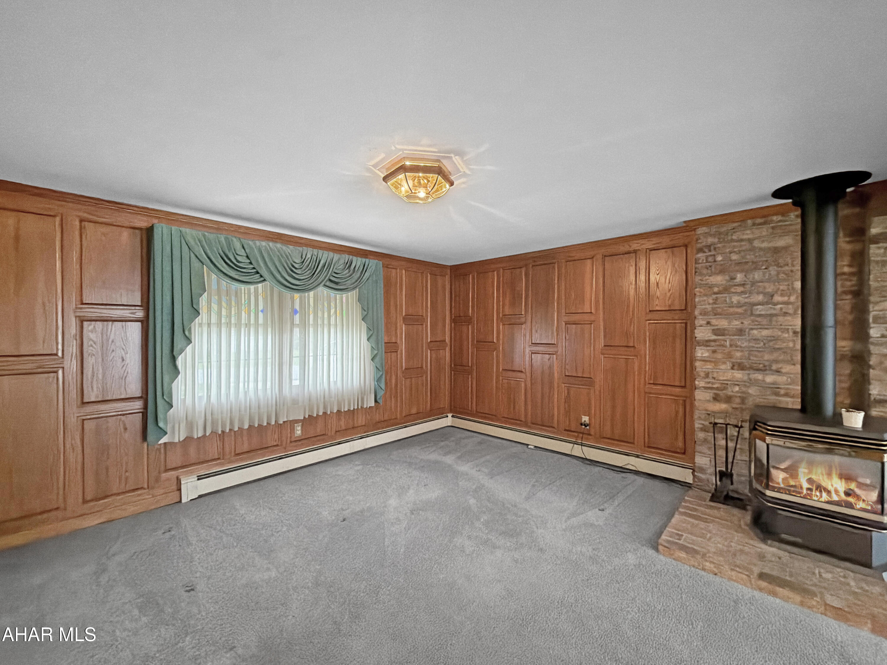 Crestwood - Residential