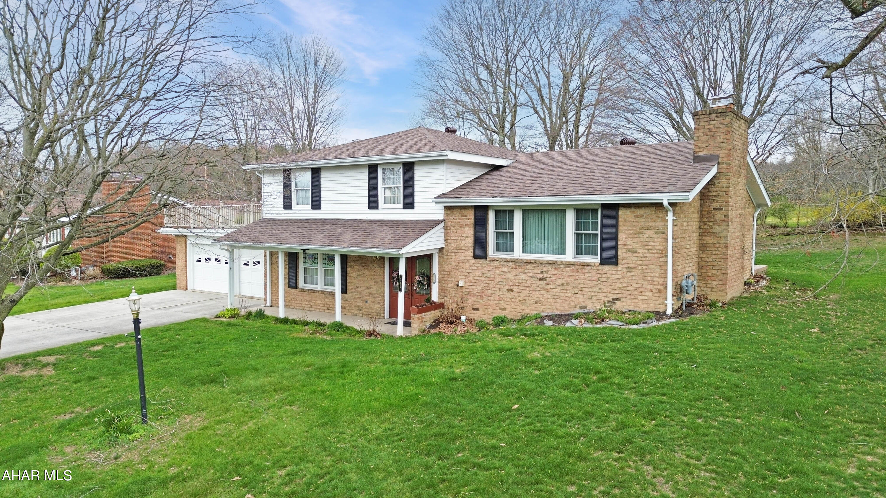 Crestwood - Residential