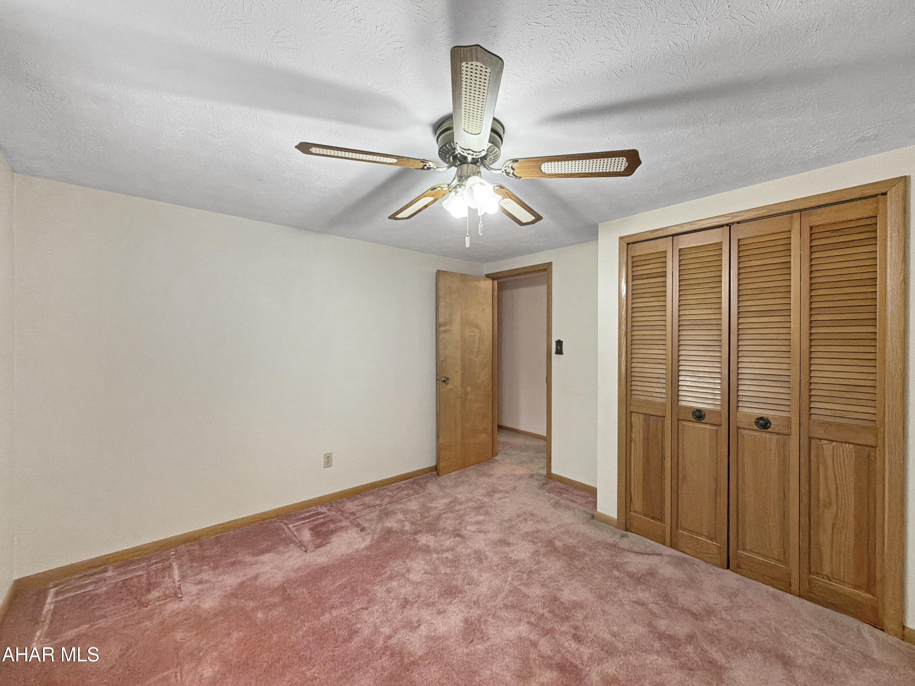 Crestwood - Residential