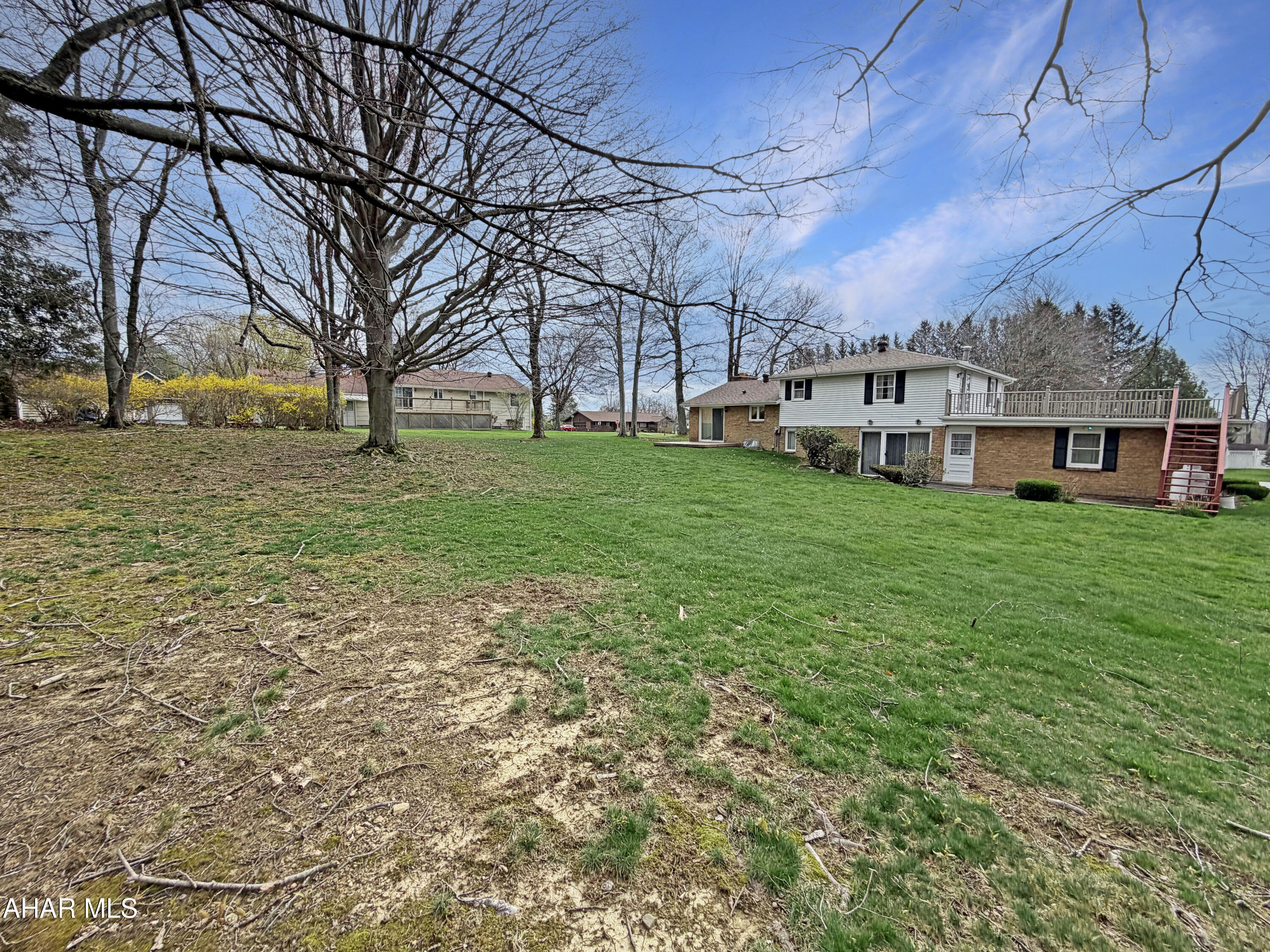 Crestwood - Residential