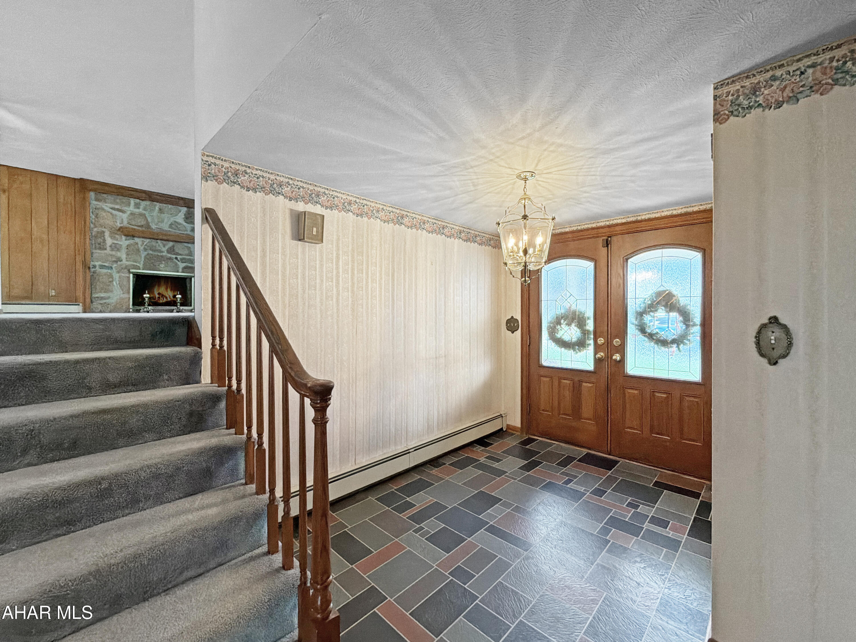 Crestwood - Residential