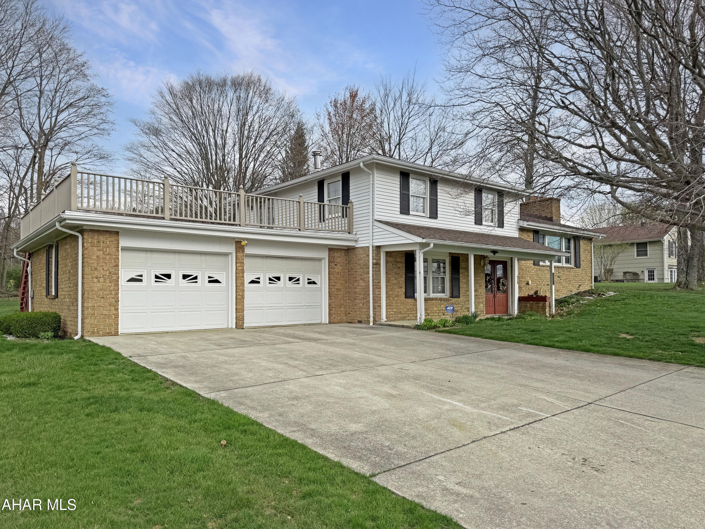 Crestwood - Residential