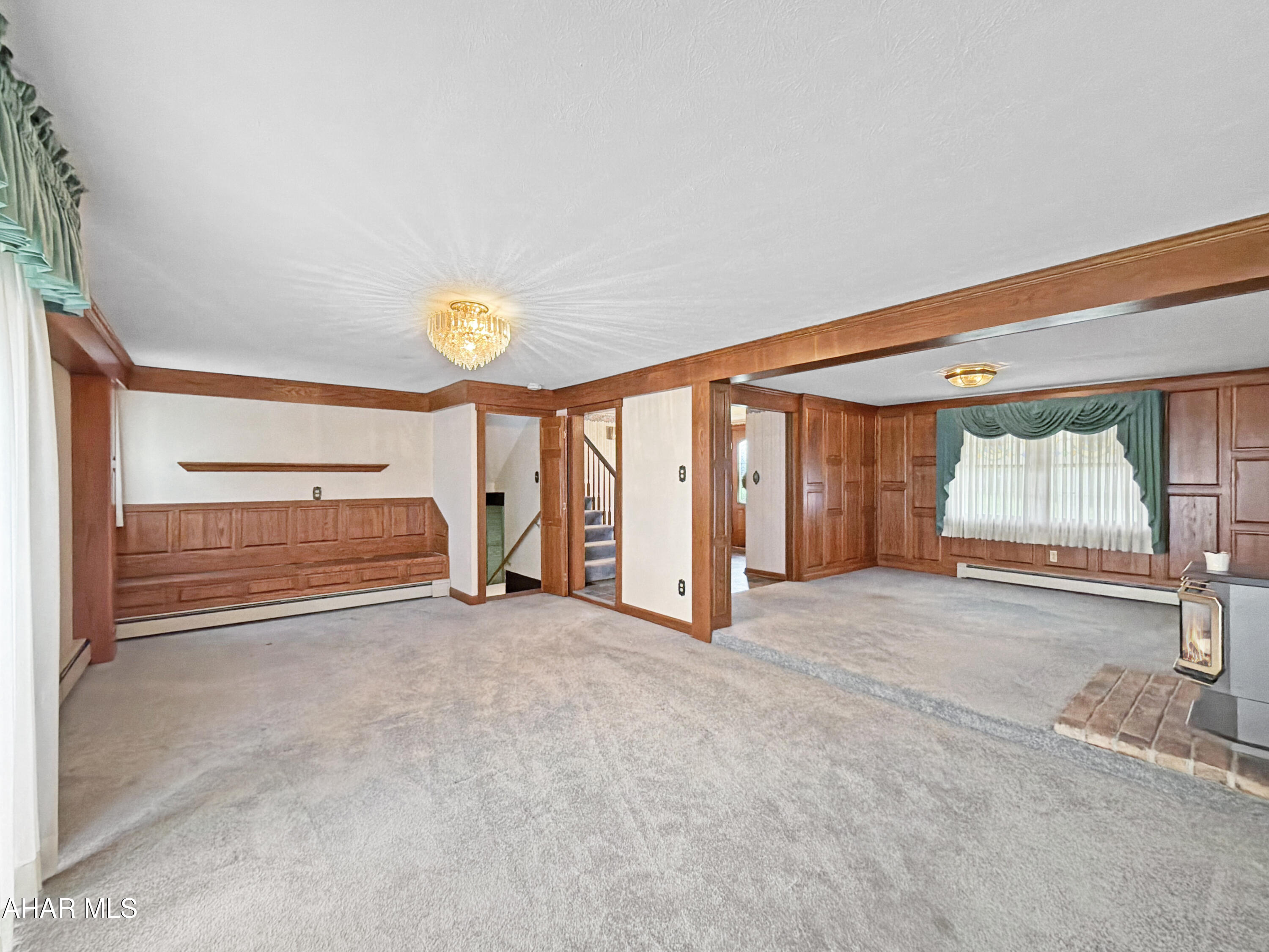 Crestwood - Residential