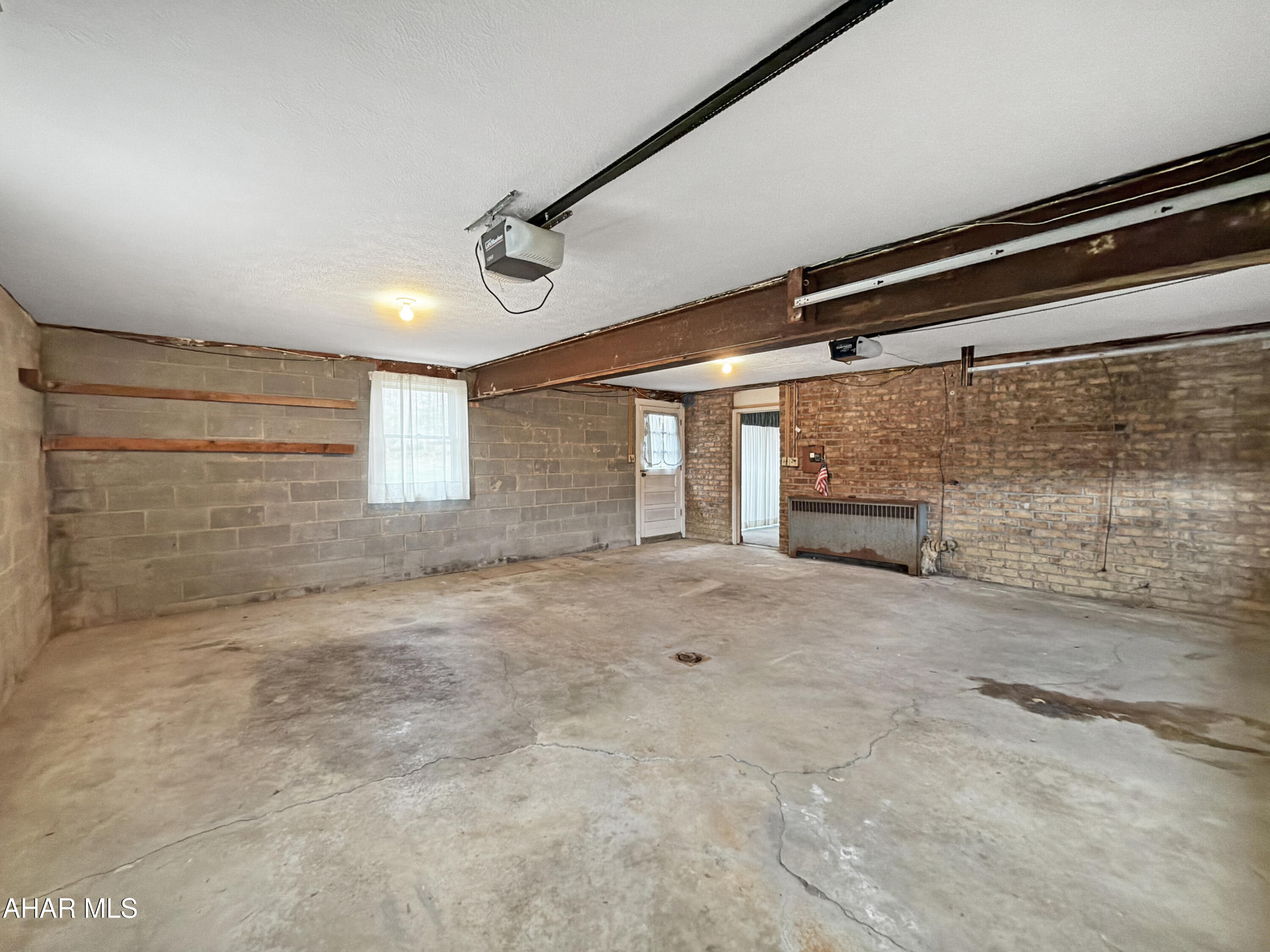 Crestwood - Residential