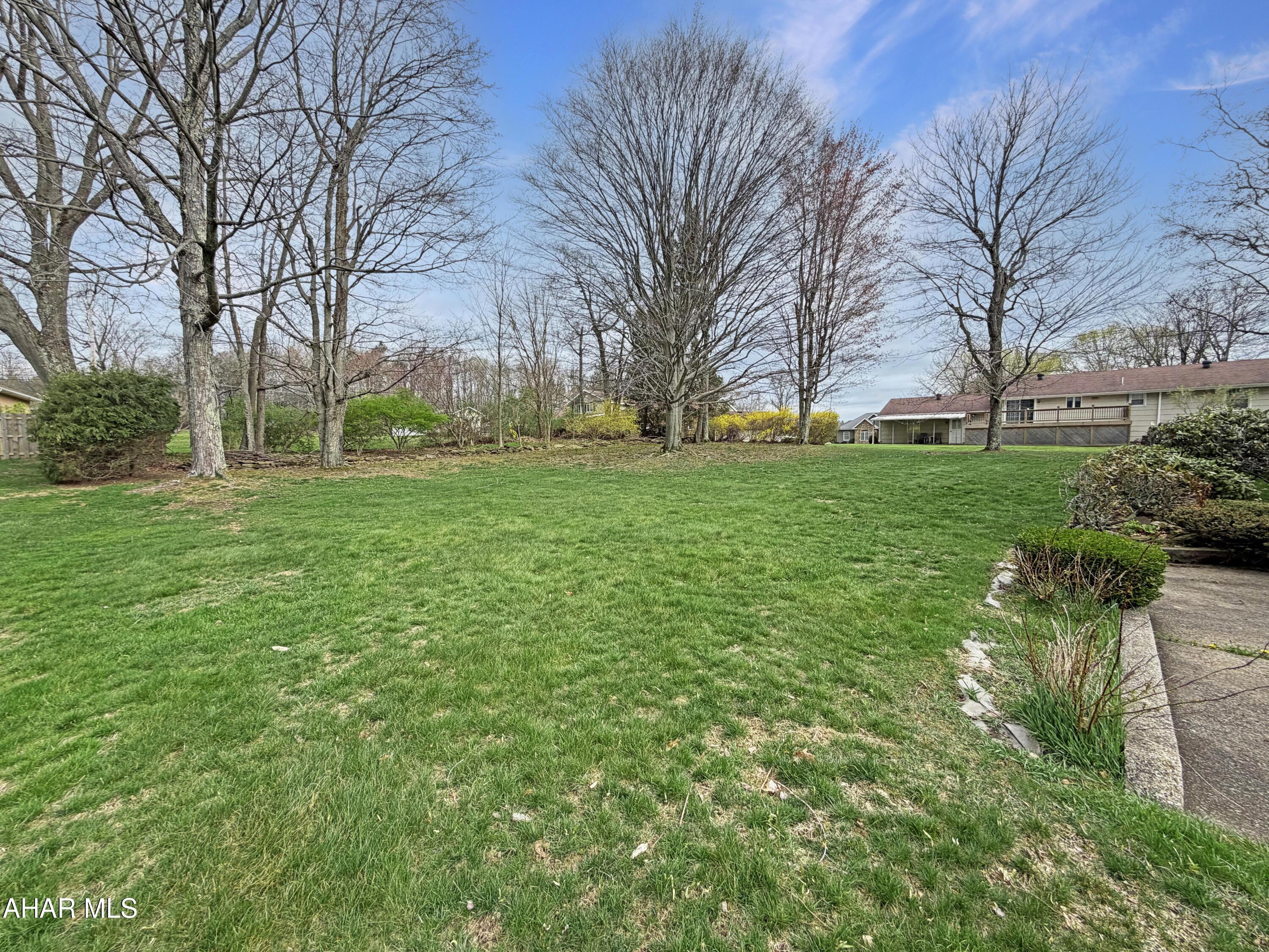 Crestwood - Residential