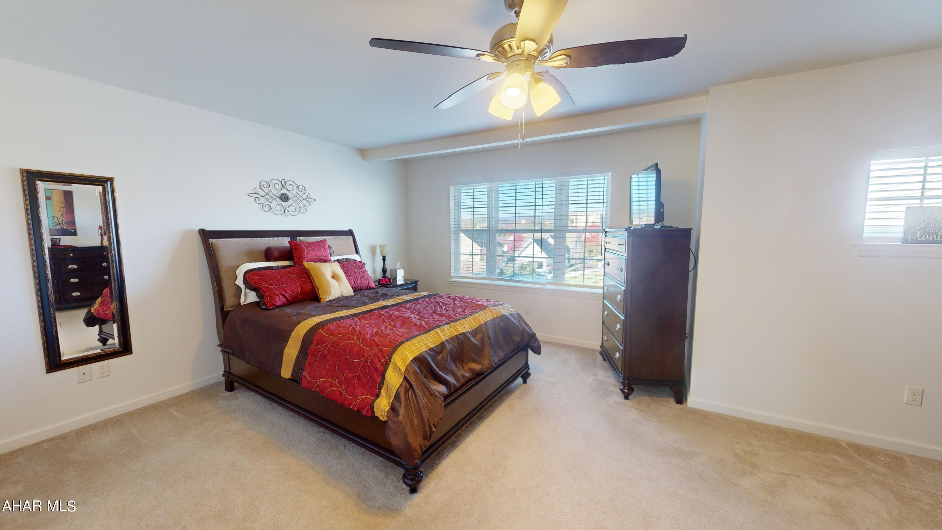 Holiday Hills - Residential