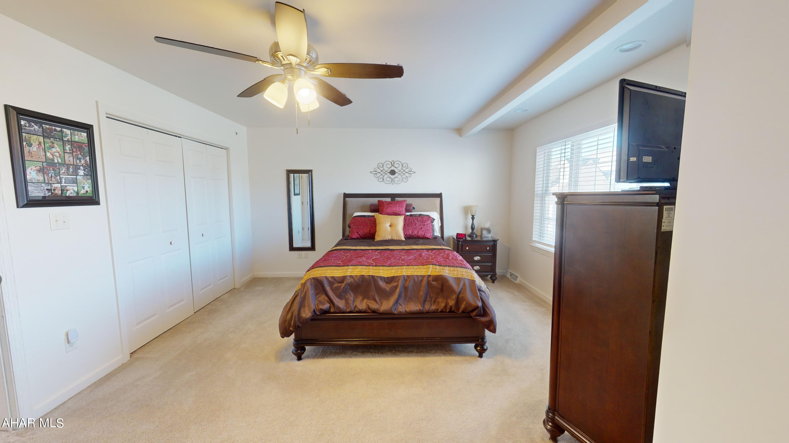 Holiday Hills - Residential