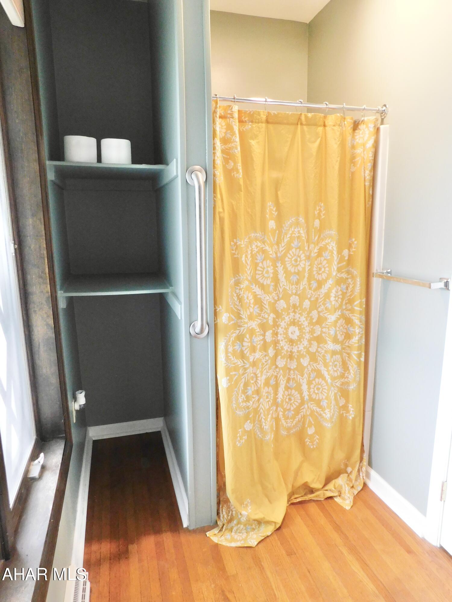 East End - Residential