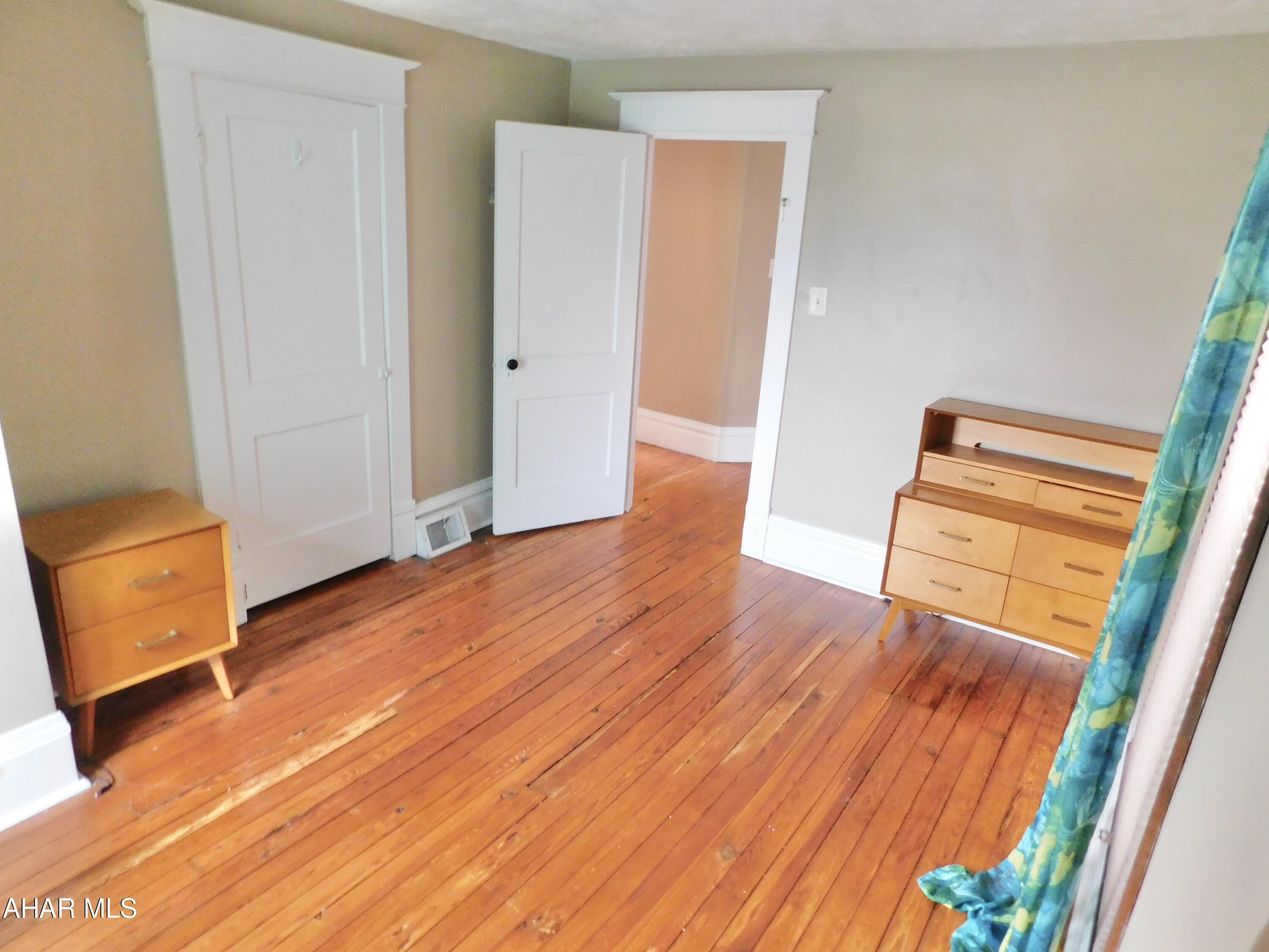 East End - Residential