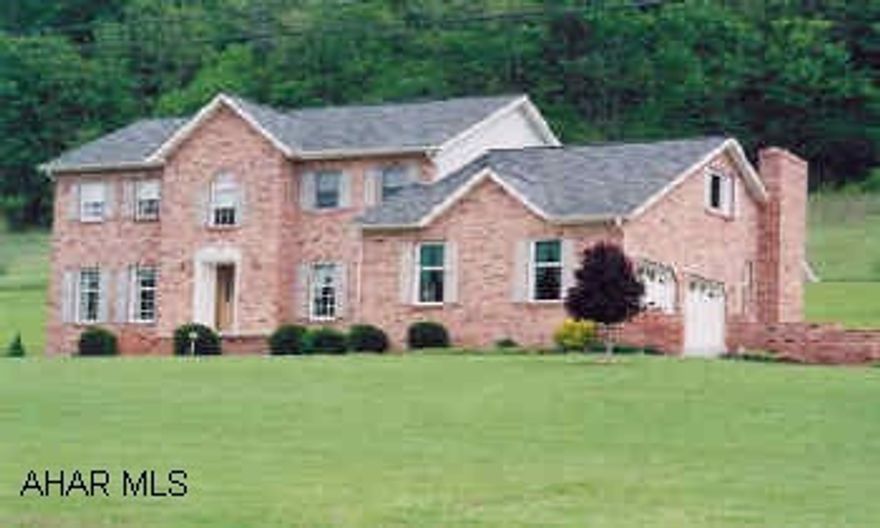 2 Story, four to six bedrooms, brand new kitchen, large rooms, pool.