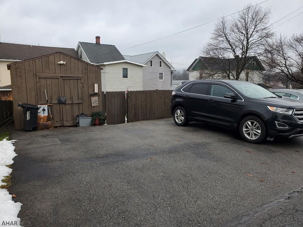 Unknown - Residential