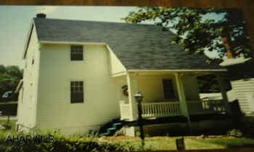 2-story- 2 BR totally redone Totally redone.  New Siding, New Kitchen, Remodeled bath, New carpet