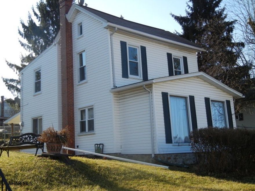 2 Story, kitchen, DR, LR, 1st floor laundry room. 1st floor 1/2 bath. Den with fireplace, finished basement, 2 large bedrooms, full bath on 2nd floor, attic storage, double lot. Off street parking, fenced yard, new gas furnace, new hot water tank, new carpet. New vinyl in kitchen, new vinyl in dining room, laundry room, and both bathrooms, new paint, new windows on 2nd floor, new down spouts, new electric fireplace, new faucets in kitchen & bath. Just Move In!