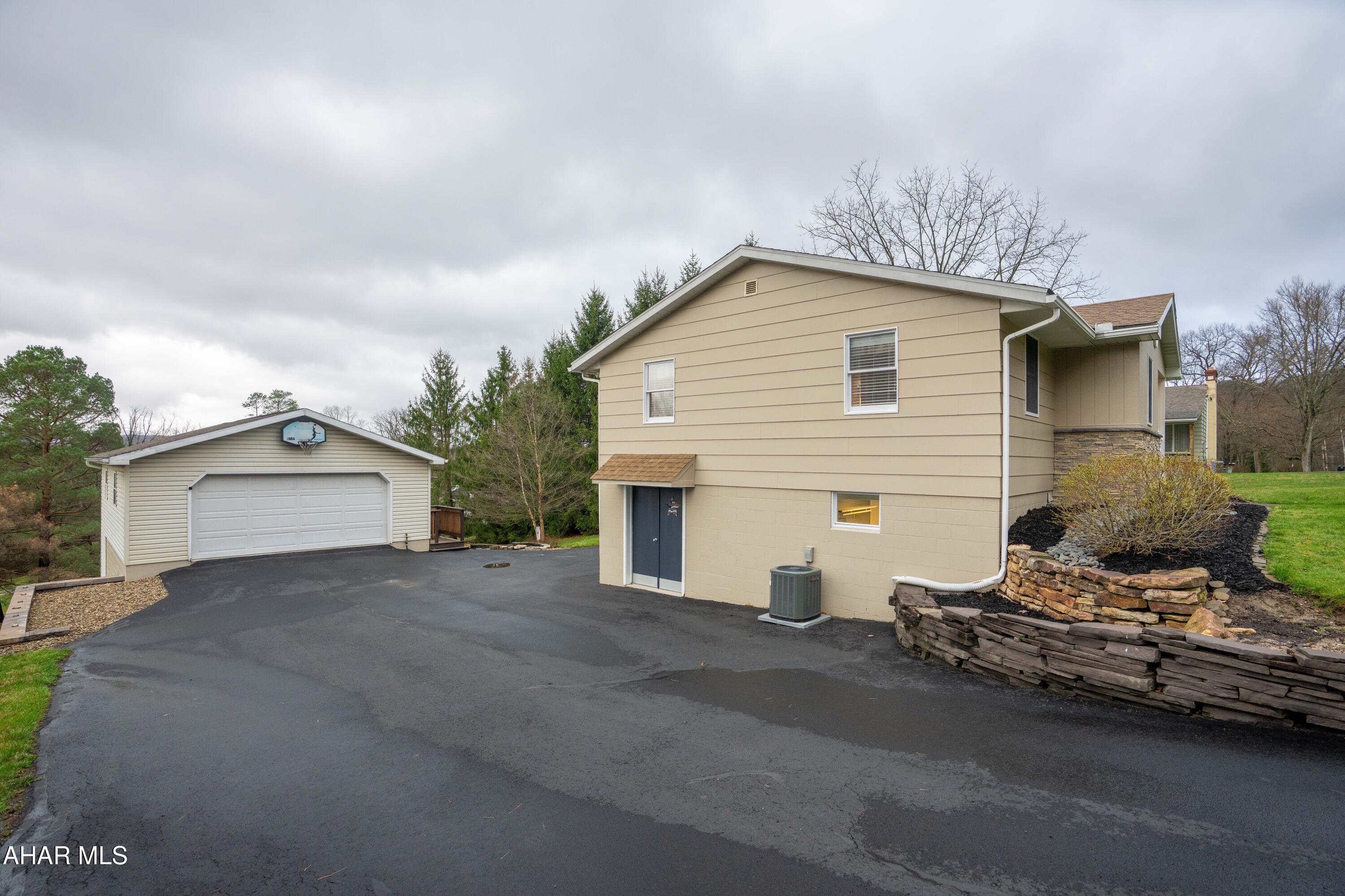 Sylvan Hills - Residential