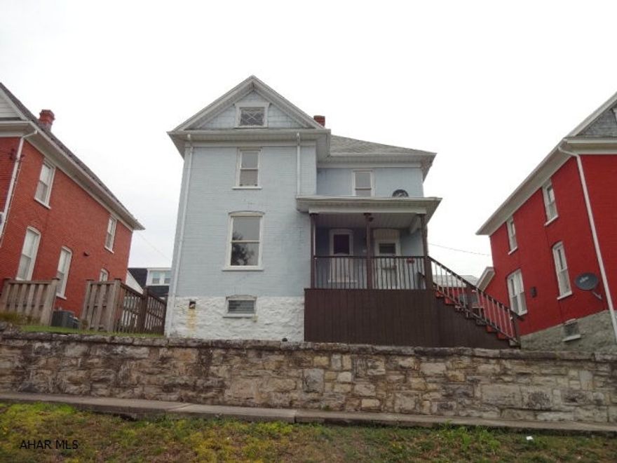 Property was built prior to 1978 and lead based paint may potentially exist.