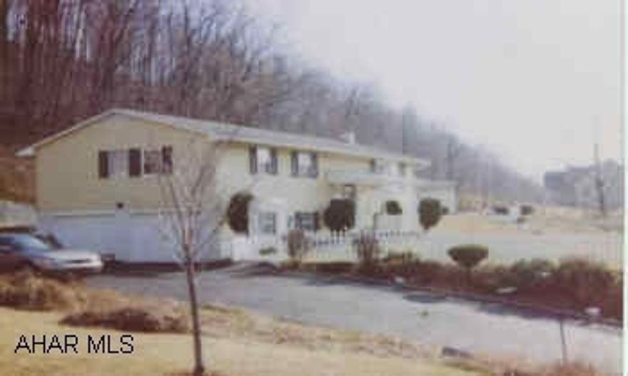 BEAUTIFUL VIEW OF SCOTCH VLY, 3 BEDROOMS, 2 BATHS, EAT-IN KITCHEN, IN-GROUND POOL W/POOL HOUSE. HOT TUB, ON 3/4 ACRE. BEAUTIFUL VIEW OF SCOTCH VLY, 3 BEDROOMS, 2 BATHS, EAT-IN KITCHEN, IN-GROUND POOL W/POOL HOUSE. HOT TUB, ON 3/4 ACRE.