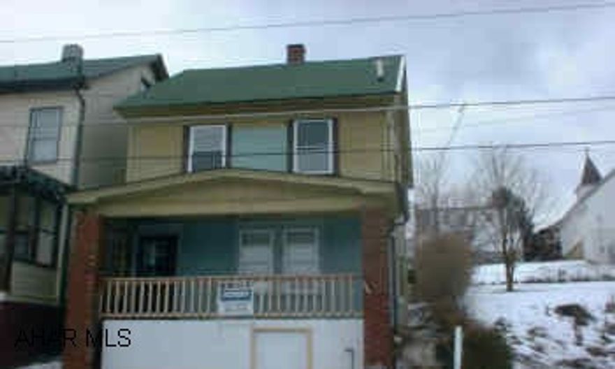 2.5 STORY, 2 BEDROOM, 1 BATH. NEW WINDOWS INSTALLED 2001, NEW FLOOR COVERINGS, UPDATED ELECTRIC SYSTEM, PROPERTY APPROVED FOR SECTION 8.