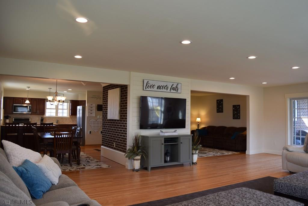 Pleasant Valley - Residential